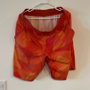 Lululemon men's THE shirt size XL like new